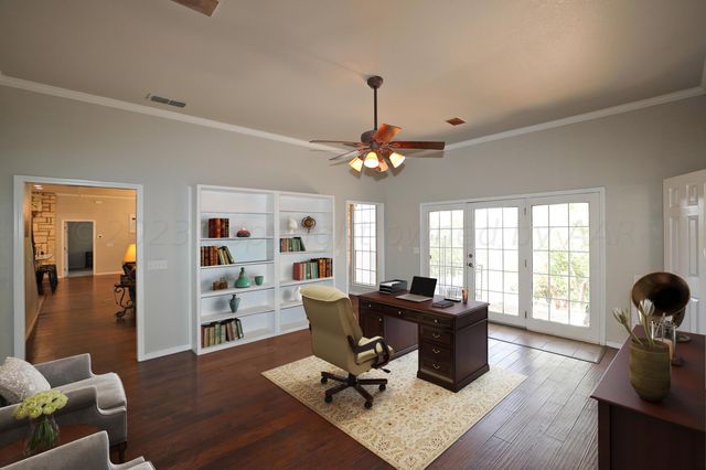 105 CIRCLE VIEW Drive, Amarillo, TX 79118