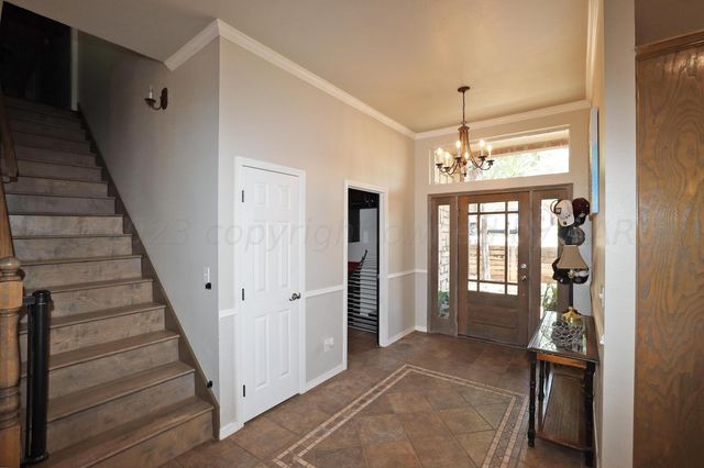 105 CIRCLE VIEW Drive, Amarillo, TX 79118