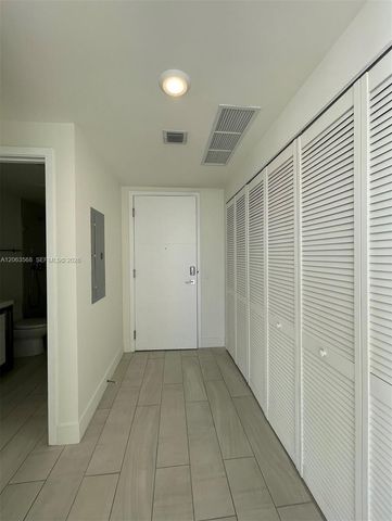 2000 Metropica Way 504, Sunrise, FL 33323