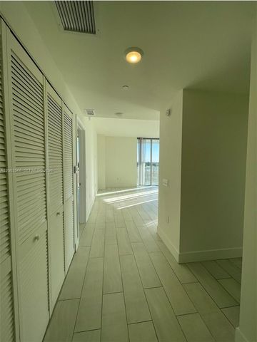 2000 Metropica Way 504, Sunrise, FL 33323