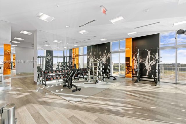 2000 Metropica Way 504, Sunrise, FL 33323