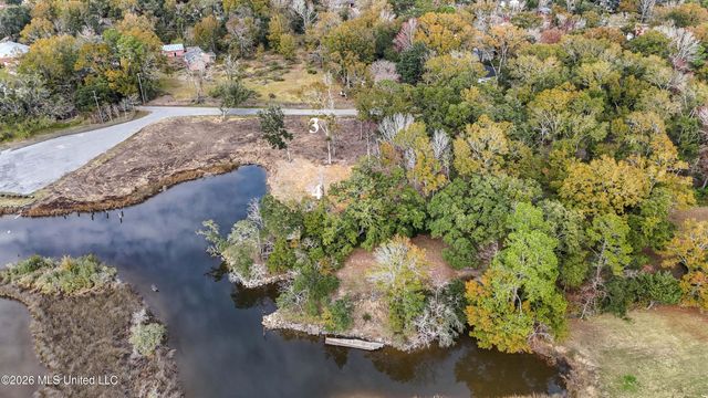 Hemlock Avenue, Moss Point, MS 39563