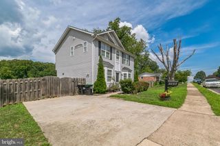 4526 EVANSDALE RD, Woodbridge, VA 22193