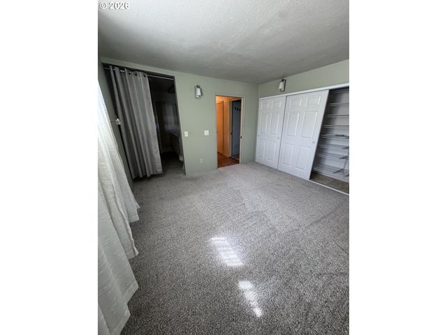 170 CHURCH St, Dillard, OR 97432
