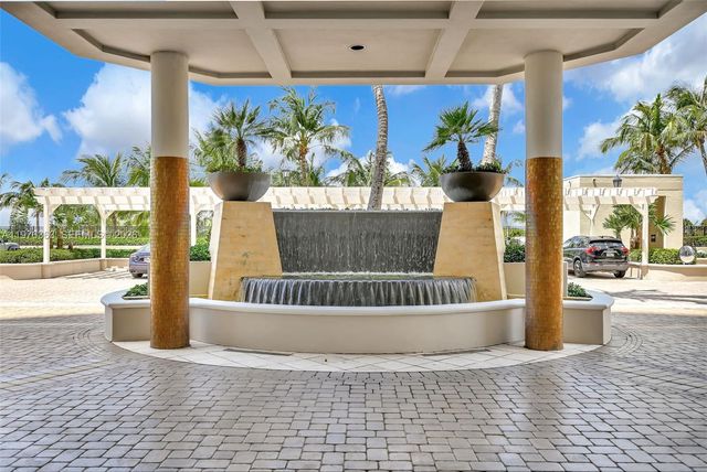 2700 N Ocean Drive 902B, Singer Island, FL 33404