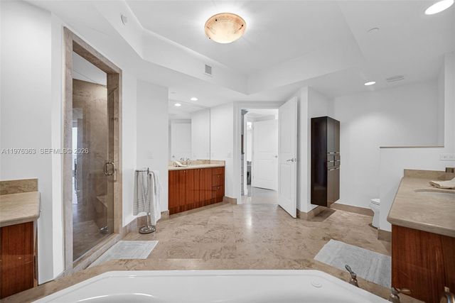 2700 N Ocean Drive 902B, Singer Island, FL 33404