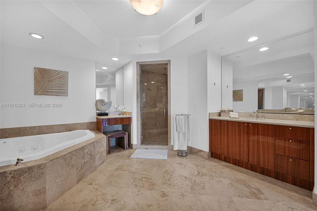 2700 N Ocean Drive 902B, Singer Island, FL 33404