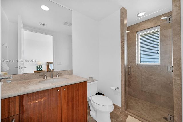 2700 N Ocean Drive 902B, Singer Island, FL 33404