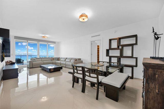 2700 N Ocean Drive 902B, Singer Island, FL 33404
