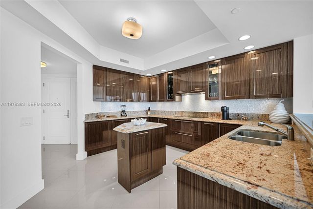 2700 N Ocean Drive 902B, Singer Island, FL 33404