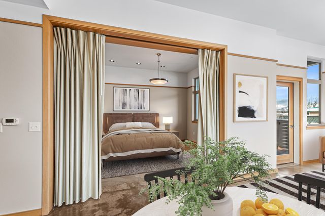 2205 Ashland Street 210, Ashland, OR 97520