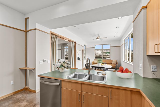 2205 Ashland Street 210, Ashland, OR 97520