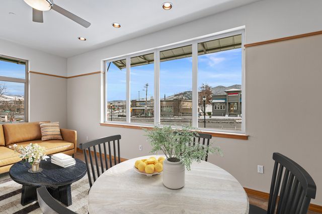 2205 Ashland Street 210, Ashland, OR 97520