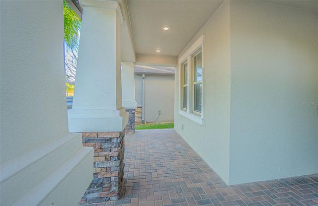 6244 ENGLISH HOLLOW ROAD, Tampa, FL 33647