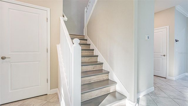 6244 ENGLISH HOLLOW ROAD, Tampa, FL 33647