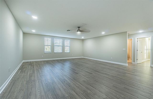 6244 ENGLISH HOLLOW ROAD, Tampa, FL 33647