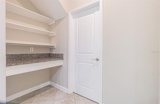 6244 ENGLISH HOLLOW ROAD, Tampa, FL 33647