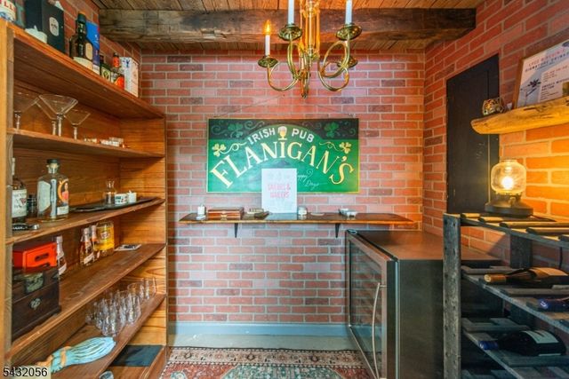 17 Reeve Ave, Stanhope Boro, NJ 07874