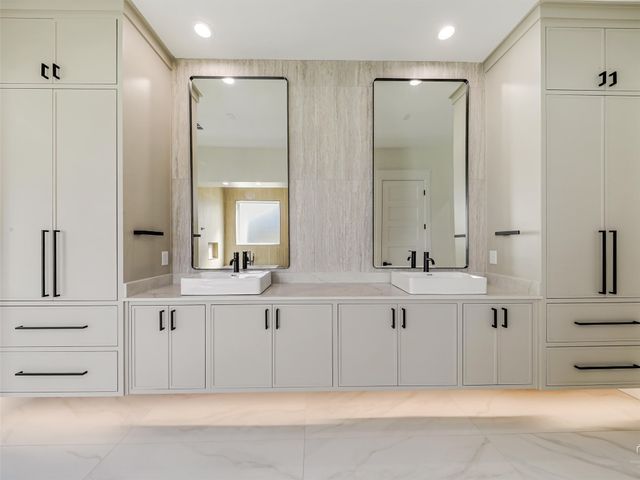 209 Avery Lane, Gunter, TX 75058