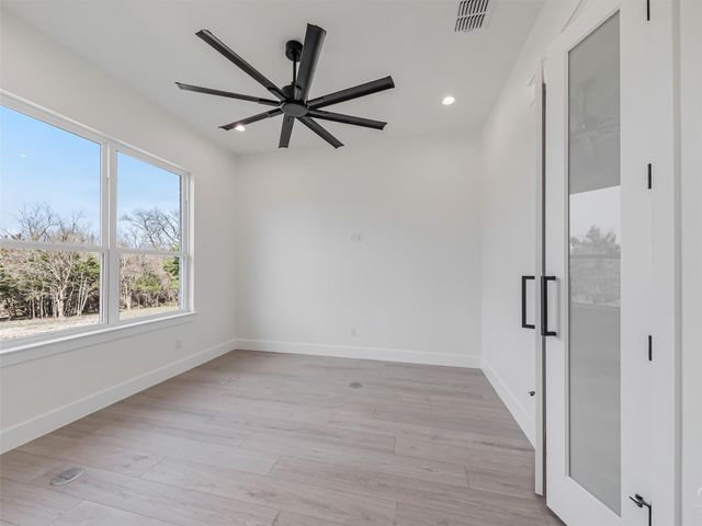 209 Avery Lane, Gunter, TX 75058