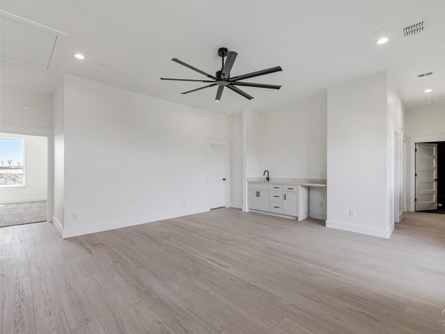 209 Avery Lane, Gunter, TX 75058