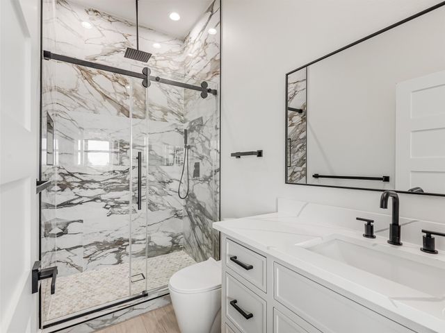 209 Avery Lane, Gunter, TX 75058