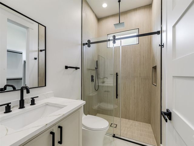 209 Avery Lane, Gunter, TX 75058