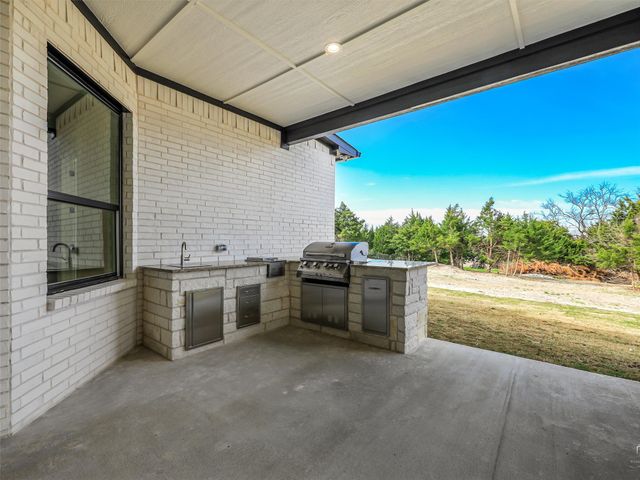 209 Avery Lane, Gunter, TX 75058