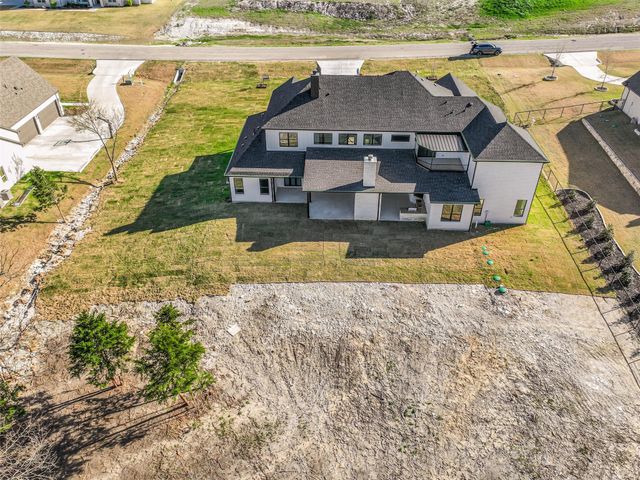 209 Avery Lane, Gunter, TX 75058