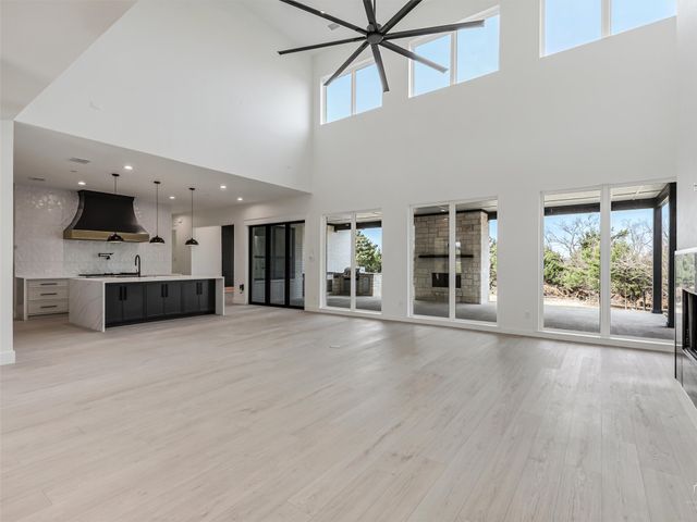 209 Avery Lane, Gunter, TX 75058