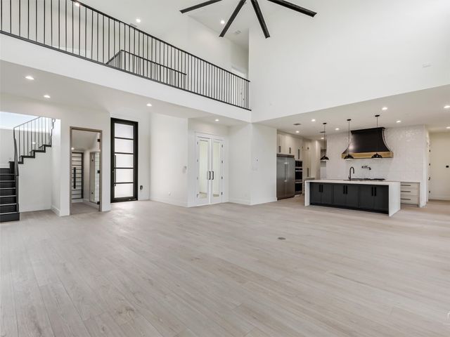 209 Avery Lane, Gunter, TX 75058