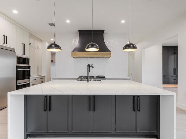 209 Avery Lane, Gunter, TX 75058