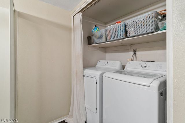 4060 Gold Coast Drive, Las Vegas, NV 89121