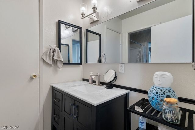 4060 Gold Coast Drive, Las Vegas, NV 89121