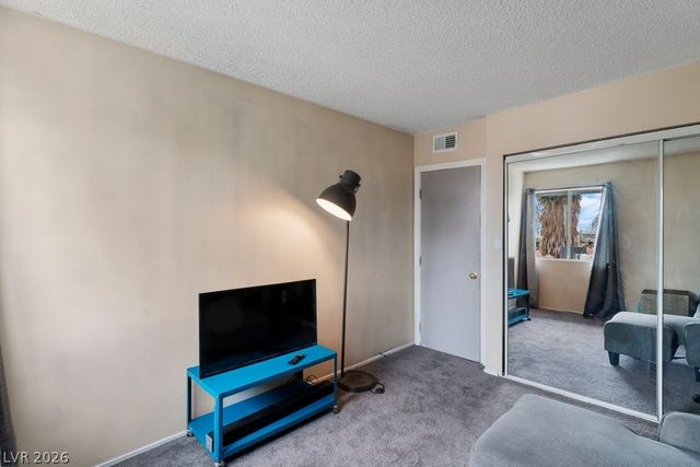 4060 Gold Coast Drive, Las Vegas, NV 89121