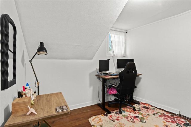 575 E Lewiston Avenue, Ferndale City, MI 48220
