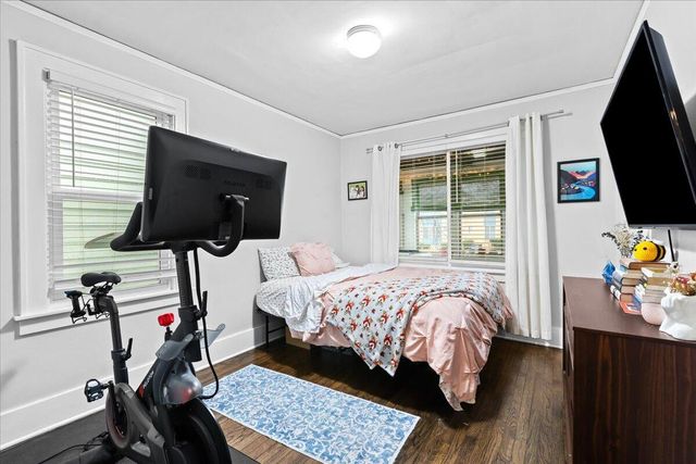 575 E Lewiston Avenue, Ferndale City, MI 48220