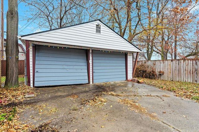 575 E Lewiston Avenue, Ferndale City, MI 48220