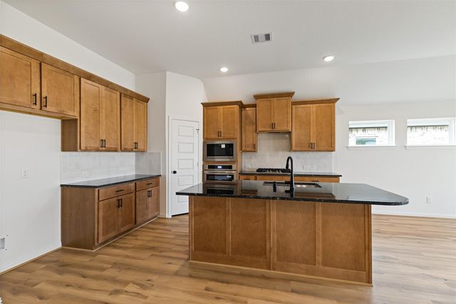 32018 Hoptree Lane, Waller, TX 77484