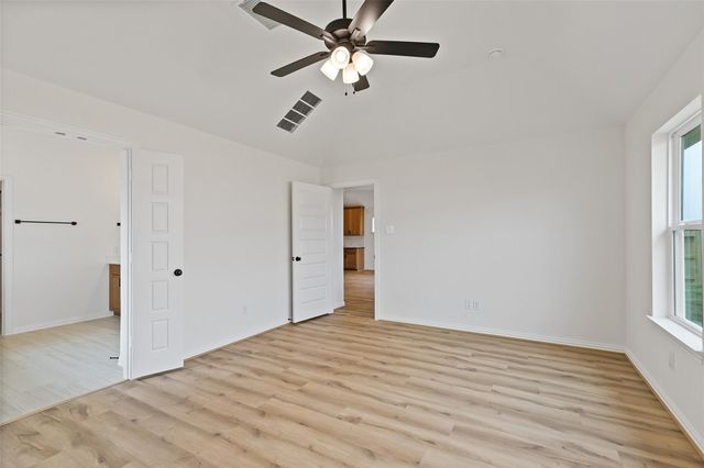 32018 Hoptree Lane, Waller, TX 77484