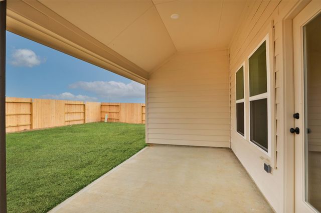 32018 Hoptree Lane, Waller, TX 77484