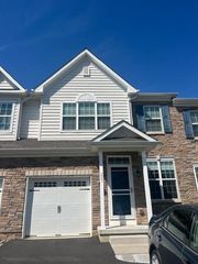 287 Redclover Lane, Upper Macungie Twp, PA 18104