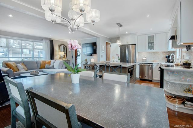 51 Woodland Avenue, Poughkeepsie, NY 12603