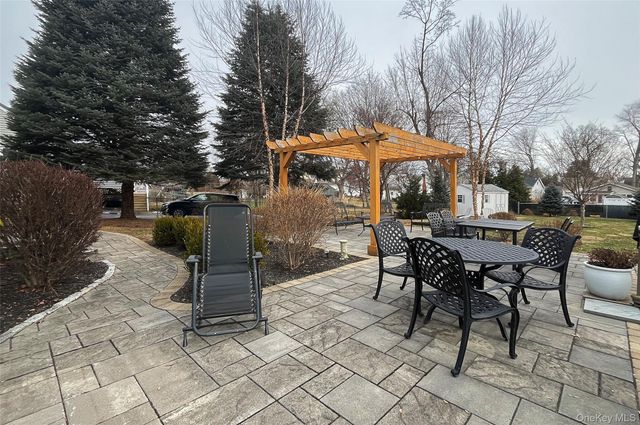 51 Woodland Avenue, Poughkeepsie, NY 12603