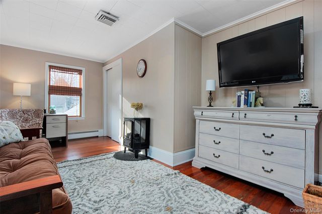 51 Woodland Avenue, Poughkeepsie, NY 12603