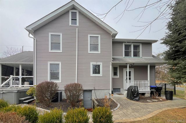 51 Woodland Avenue, Poughkeepsie, NY 12603