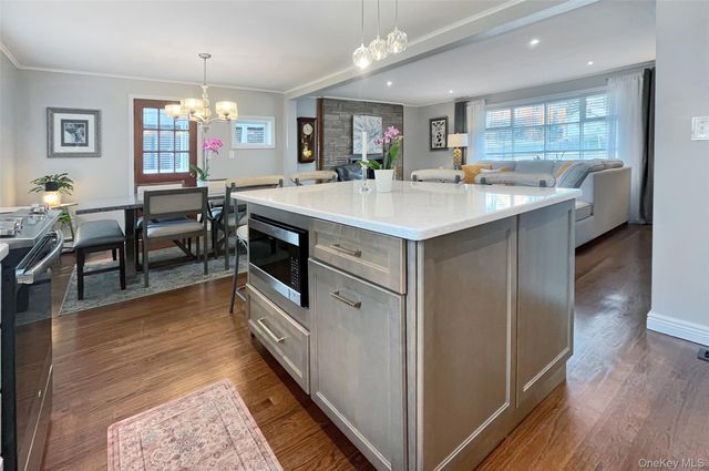 51 Woodland Avenue, Poughkeepsie, NY 12603