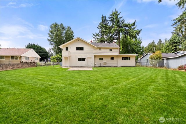 2205 97th Street E, Tacoma, WA 98445