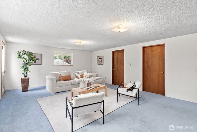 2205 97th Street E, Tacoma, WA 98445