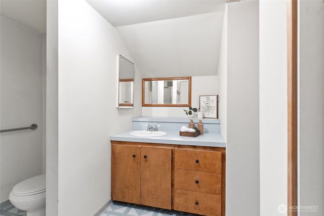 2205 97th Street E, Tacoma, WA 98445